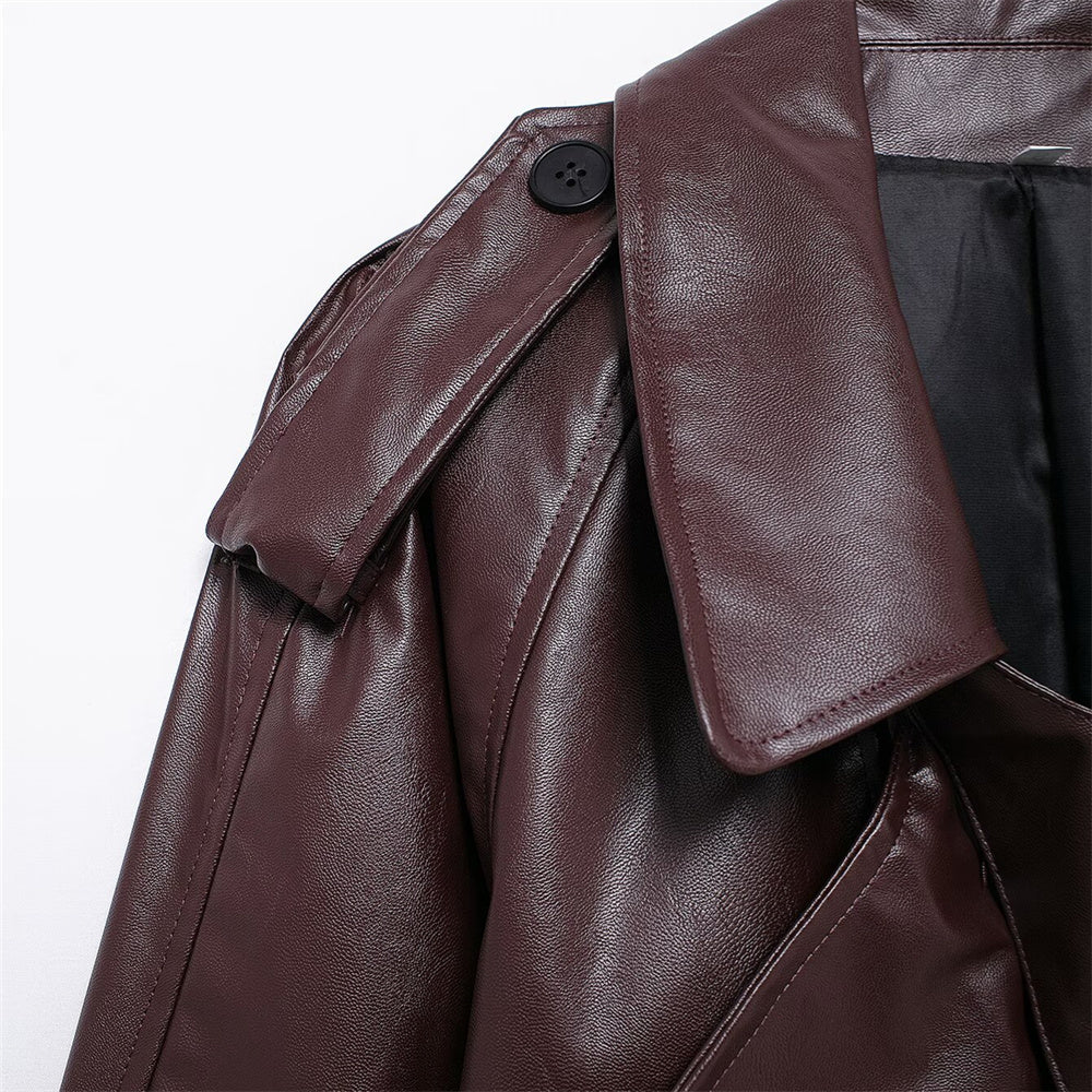 Modische Jacke in Leder-Optik