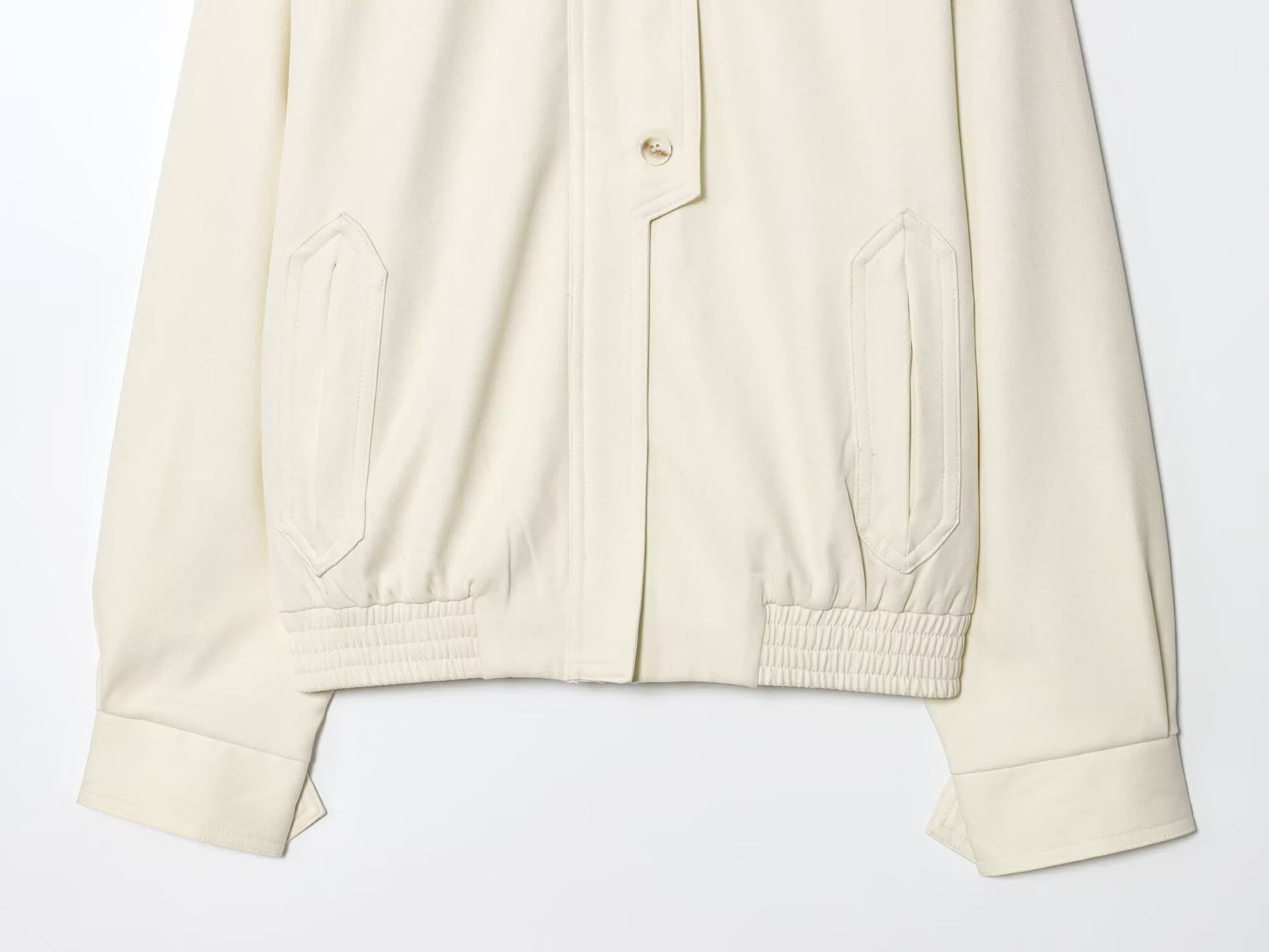 Set aus Jacke und lockerer Hose