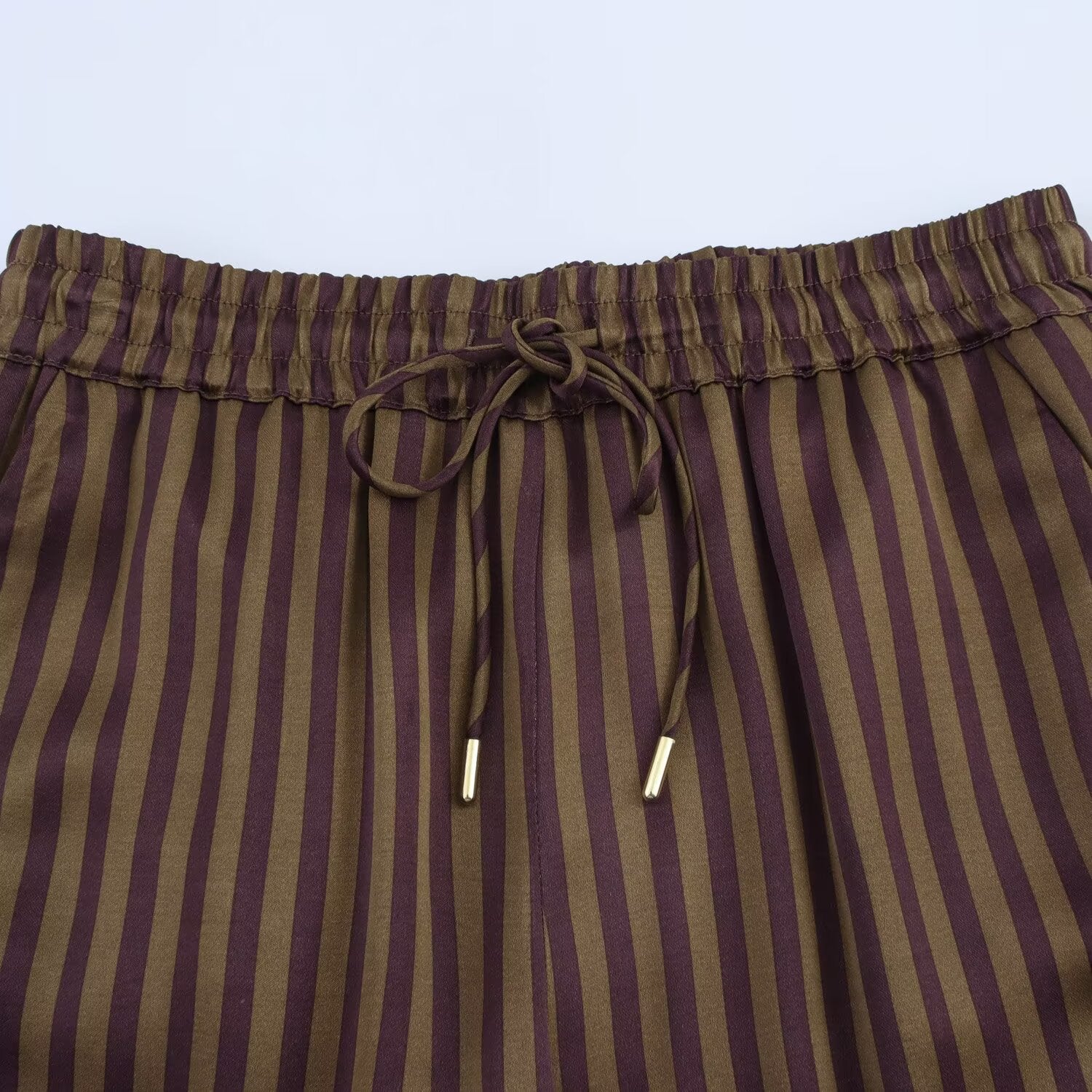 Lässiges gestreiftes Set