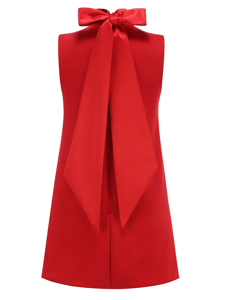 Verspieltes Mini-Kleid mit Blumen-Details